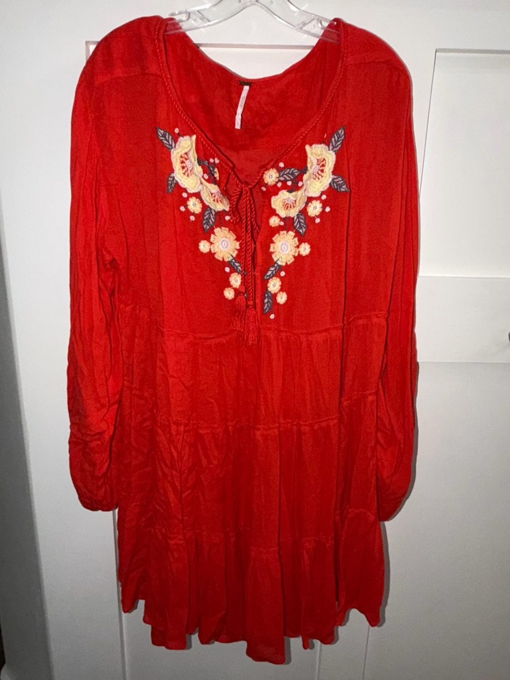 $148 Free People Spell On You Poppy Red Floral Embroidered Peasant Dress Large - Picture 4 of 7
